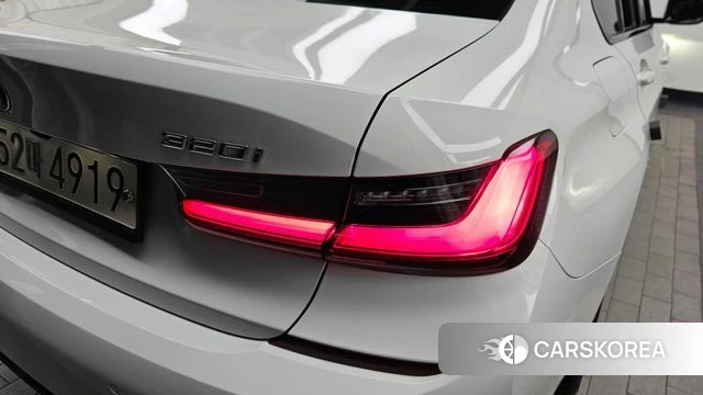 BMW 3 Series (G20) id 4530232 из Кореи 15