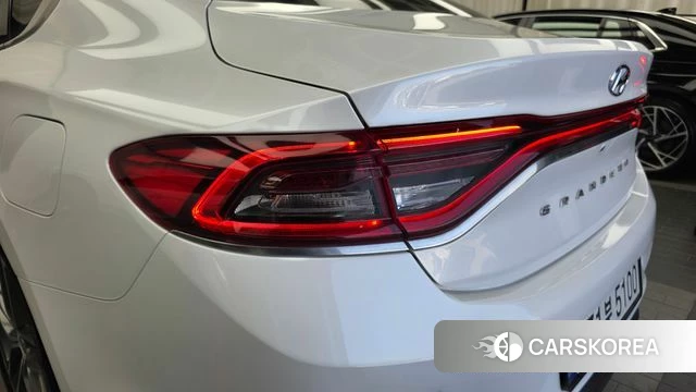 Hyundai Grandeur IG id 4907401 из Кореи 15