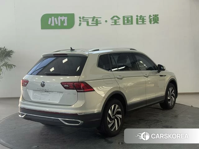 Volkswagen Tiguan L id 4262584 из Китая 15