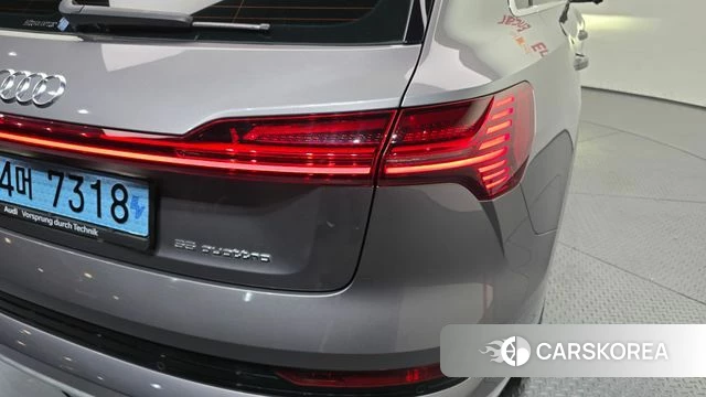 Audi e-Tron id 4848759 из Кореи 15