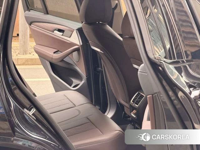 BMW X3 id 4265293 из Китая 15