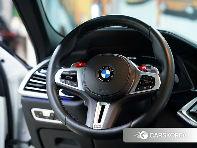 BMW X6 M id 4291464 из Китая 15