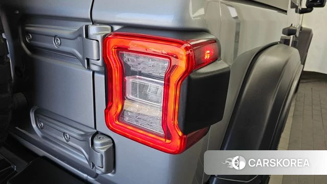 Jeep Wrangler (JL) id 4676663 из Кореи 15