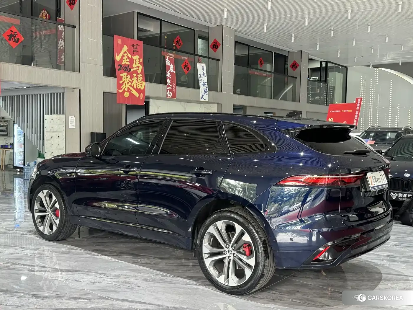 Jaguar F-PACE id 4546255 из Китая 15