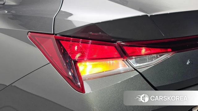Hyundai Avante Hybrid (CN7) id 4906702 из Кореи 15