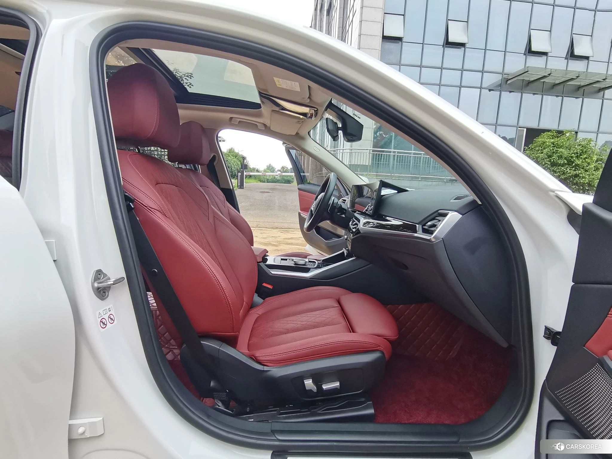 BMW 3 series id 4473557 из Китая 15