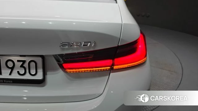 BMW 3 Series (G20) id 4401176 из Кореи 15