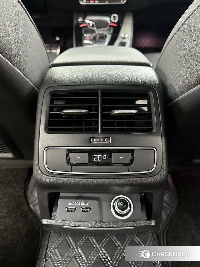 Audi A4L id 4367391 из Китая 15