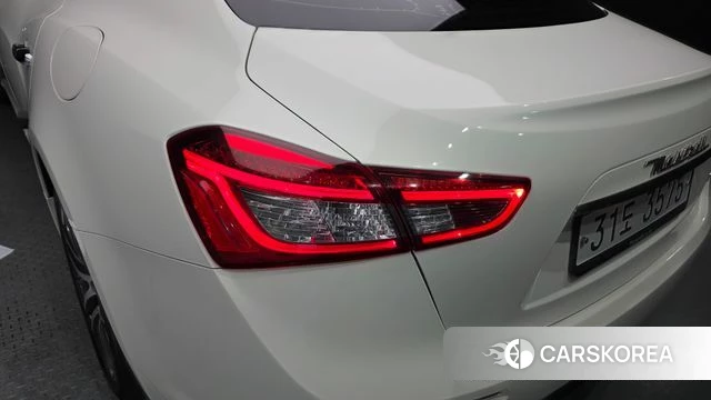 Maserati Ghibli id 4363445 из Кореи 15