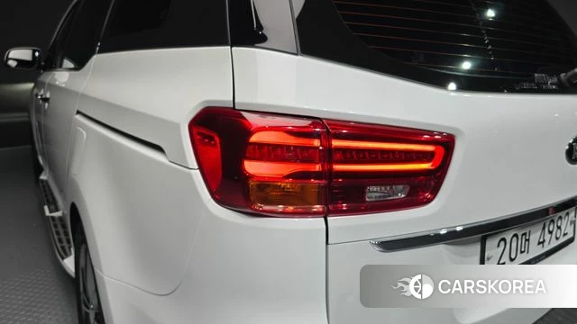 Kia The New Carnival id 4305023 из Кореи 15