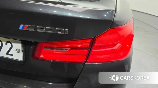 BMW 5 Series (G30) id 4530532 из Кореи 15