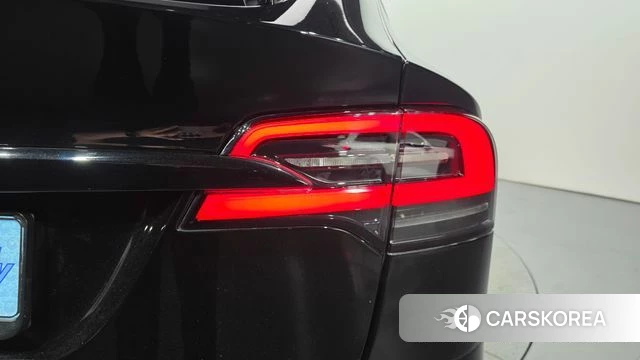 Tesla Model X id 4710888 из Кореи 15