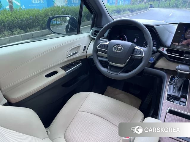 Toyota Grevia id 4278147 из Китая 15
