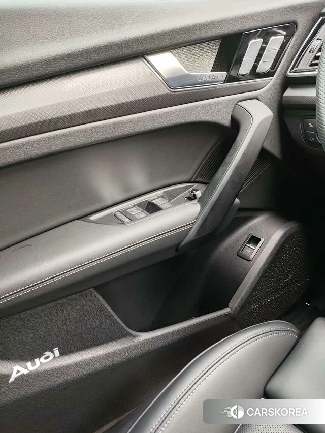Audi Q5L id 4238615 из Китая 15