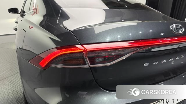 Hyundai The New Grandeur IG Hybrid id 4245589 из Кореи 15