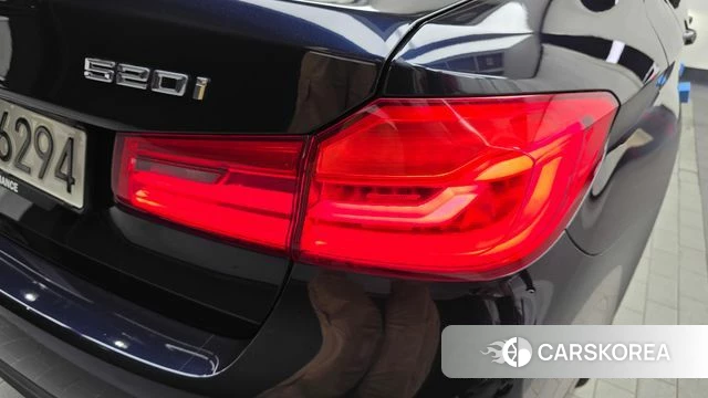 BMW 5 Series (G30) id 4657716 из Кореи 15