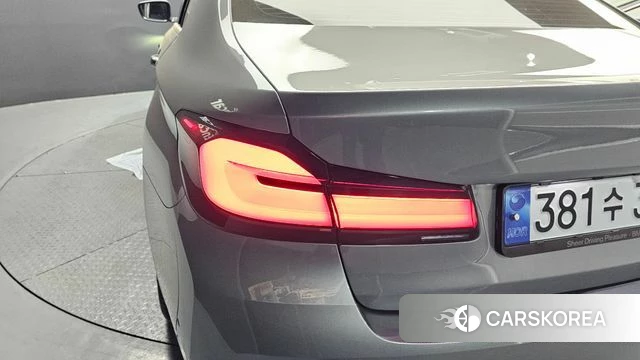 BMW 5 Series (G30) id 4186623 из Кореи 15