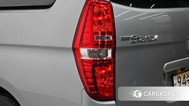 Hyundai The New Grand Starex id 4894561 из Кореи 15
