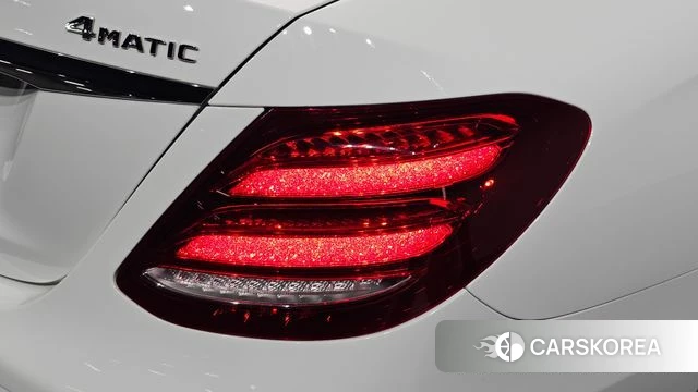 Mercedes-Benz E-Class W213 id 4794153 из Кореи 15