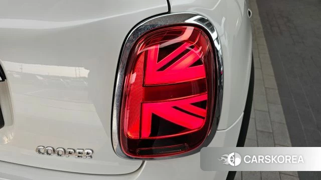 Mini Cooper Convertible id 4640272 из Кореи 15
