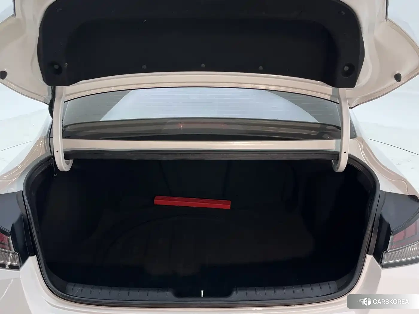 Hyundai Elantra id 4546394 из Китая 15