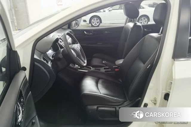 Nissan TIIDA id 4273611 из Китая 15