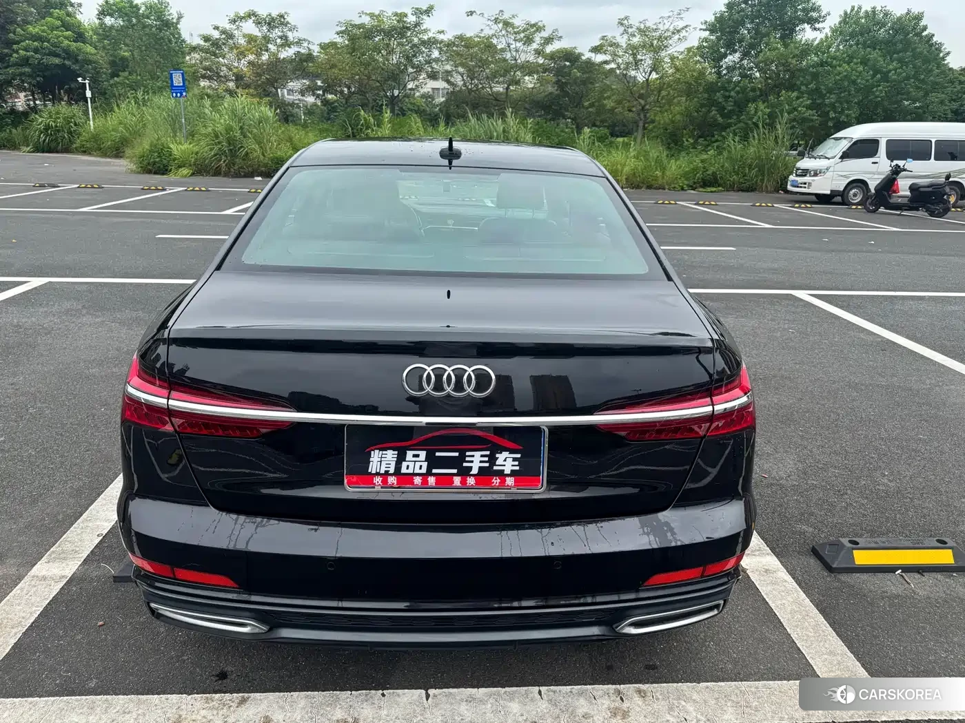 Audi A6L id 4601877 из Китая 15