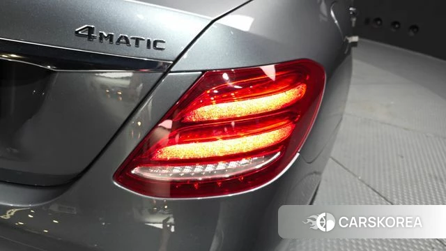 Mercedes-Benz E-Class W213 id 4416921 из Кореи 15