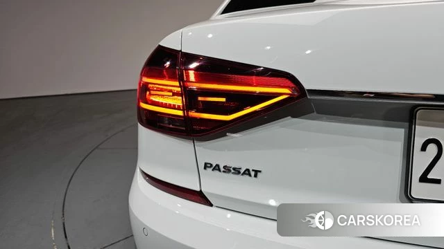 Volkswagen The New Passat id 4203728 из Кореи 15
