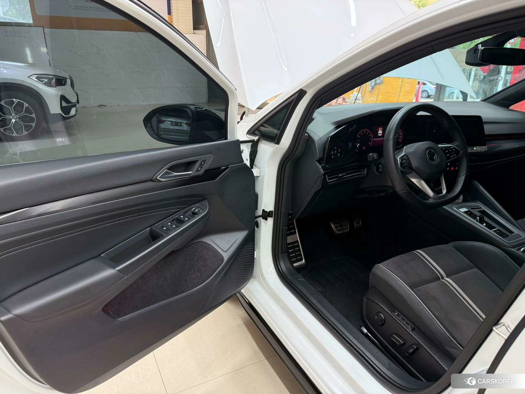 Volkswagen Golf id 4454165 из Китая 15