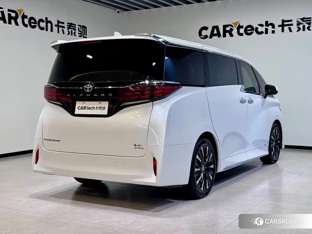 Toyota Elfa id 4649405 из Китая 16