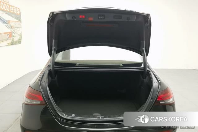 Mercedes-Benz E-class id 4313989 из Китая 15