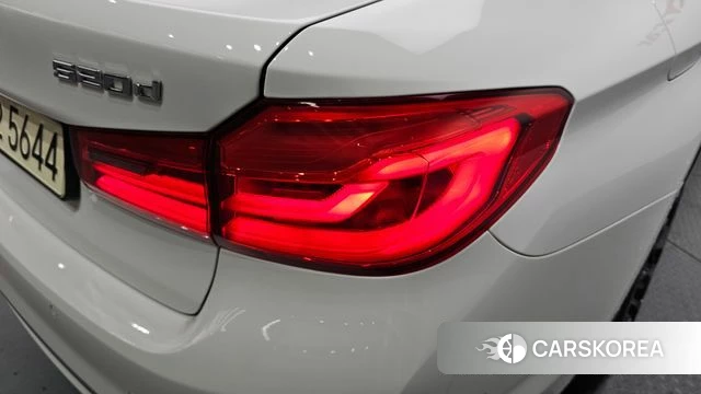 BMW 5 Series (G30) id 4543041 из Кореи 15