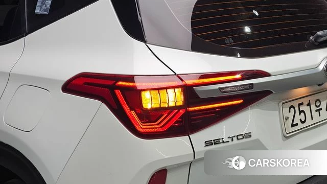 Kia Seltos id 4698461 из Кореи 15