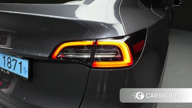 Tesla Model Y id 4834680 из Кореи 15