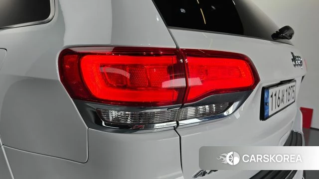 Jeep Grand Cherokee id 4203439 из Кореи 15