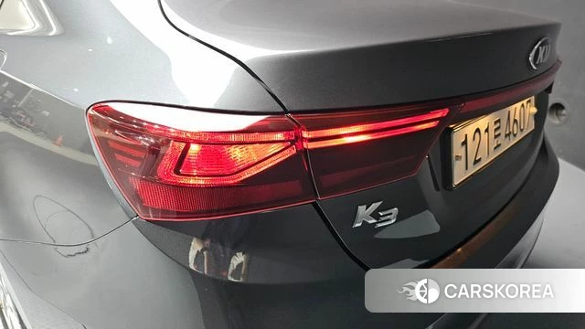 Kia Come New K3 id 4397315 из Кореи 15