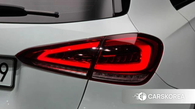 Mercedes-Benz A-Class W177 id 4905213 из Кореи 15