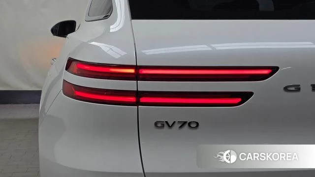 Genesis GV70 id 4578447 из Кореи 15