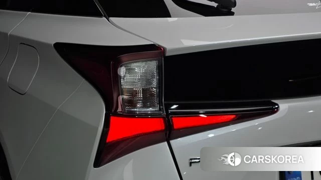 Toyota Prius 4th Generation id 4758254 из Кореи 15