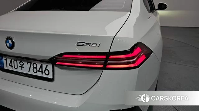 BMW 5 Series (G60) id 4375033 из Кореи 15