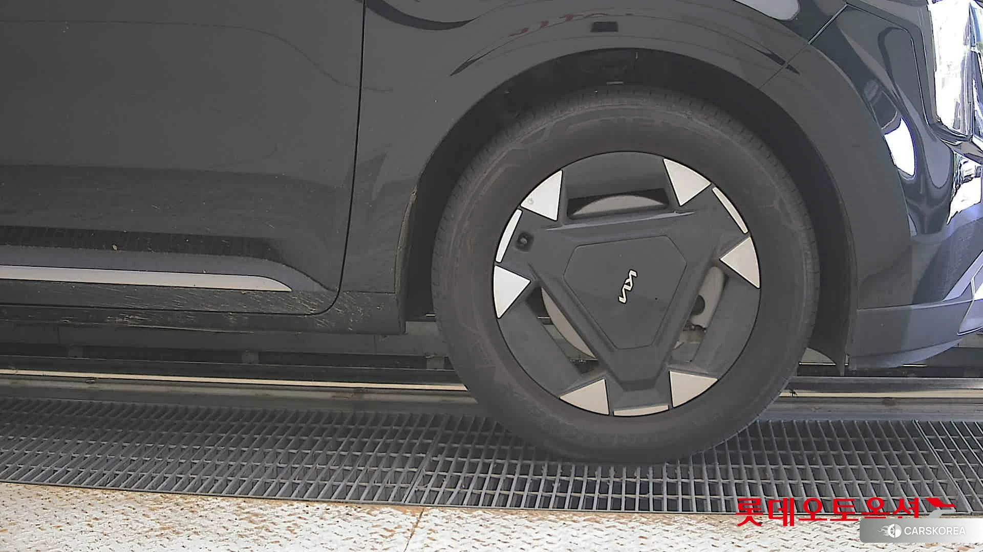Kia Carnival Hybrid id 4679362 из Кореи 15