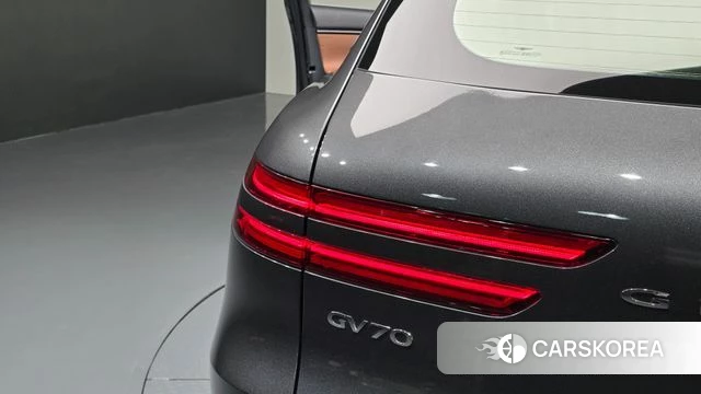 Genesis GV70 id 4593987 из Кореи 15