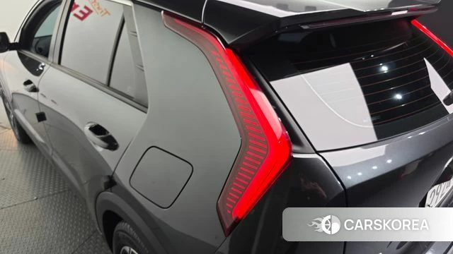 Kia Di Ol Nu Niro id 4350128 из Кореи 15