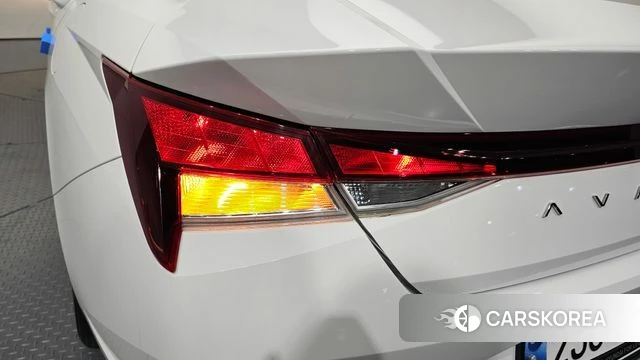Hyundai Avante Hybrid (CN7) id 4917102 из Кореи 15