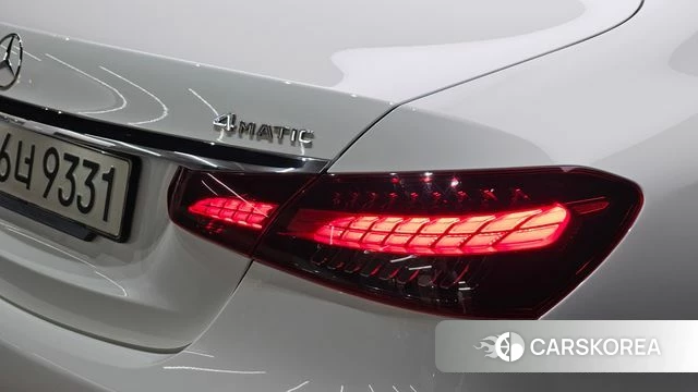Mercedes-Benz E-Class W213 id 4631273 из Кореи 15