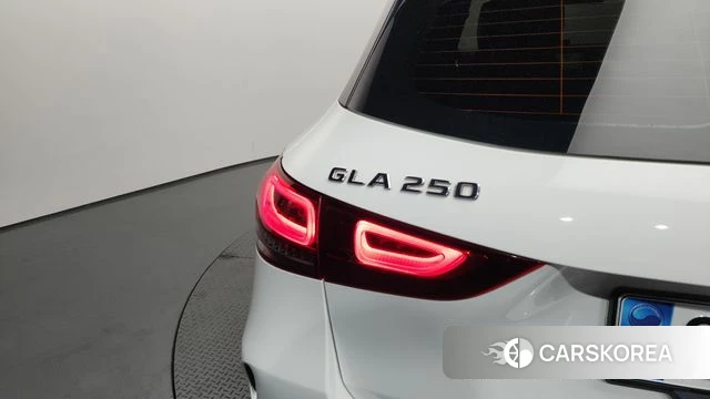 Mercedes-Benz GLA - Class H247 id 4400998 из Кореи 15