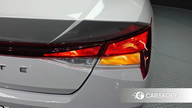 Hyundai Avante Hybrid (CN7) id 4646118 из Кореи 15