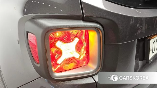 Jeep Renegade id 4294781 из Кореи 15