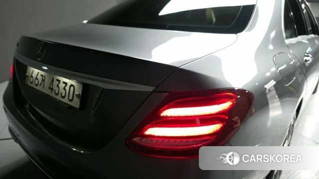 Mercedes-Benz E-Class W213 id 4295241 из Кореи 15